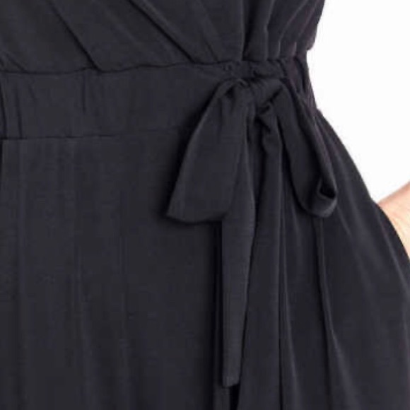 Sandra Darren Cropped Jumpsuit NWT - Picture 4 of 7